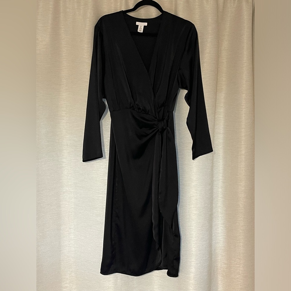 Elegant Black Wrap Dress